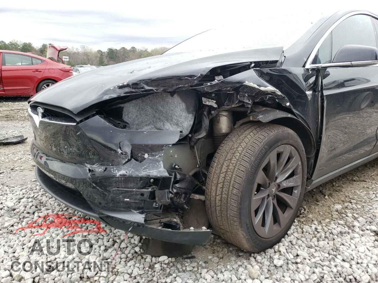 TESLA MODEL X 2017 - 5YJXCDE24HF079533