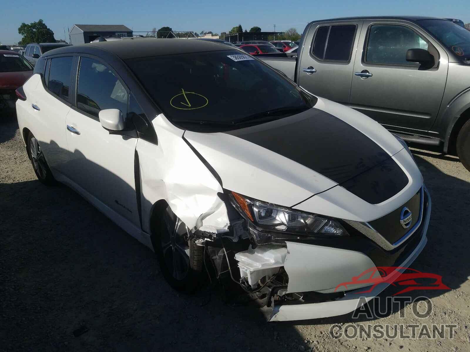 NISSAN LEAF 2018 - 1N4AZ1CP1JC304582
