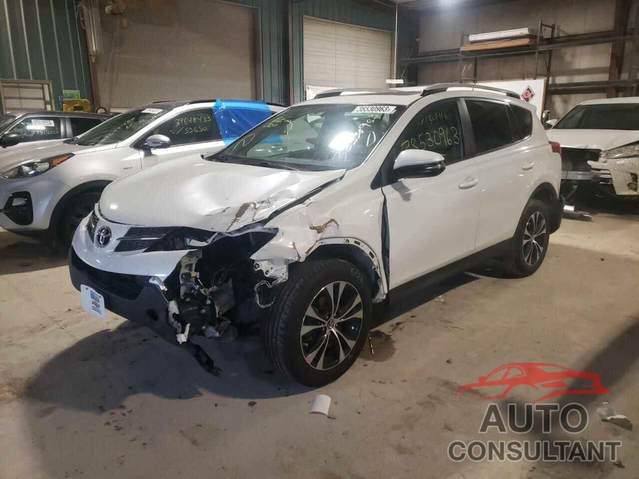 TOYOTA RAV4 2015 - 2T3DFREV7FW319487