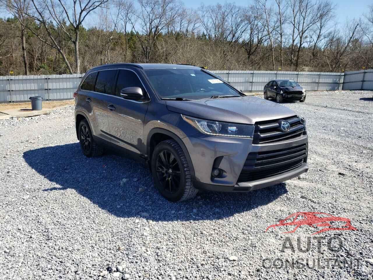 TOYOTA HIGHLANDER 2019 - 5TDJZRFH5KS601044
