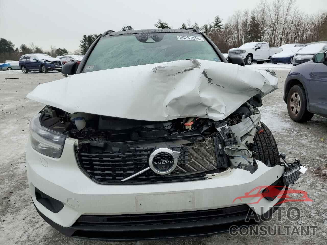 VOLVO XC40 2020 - YV4162UM9L2249849