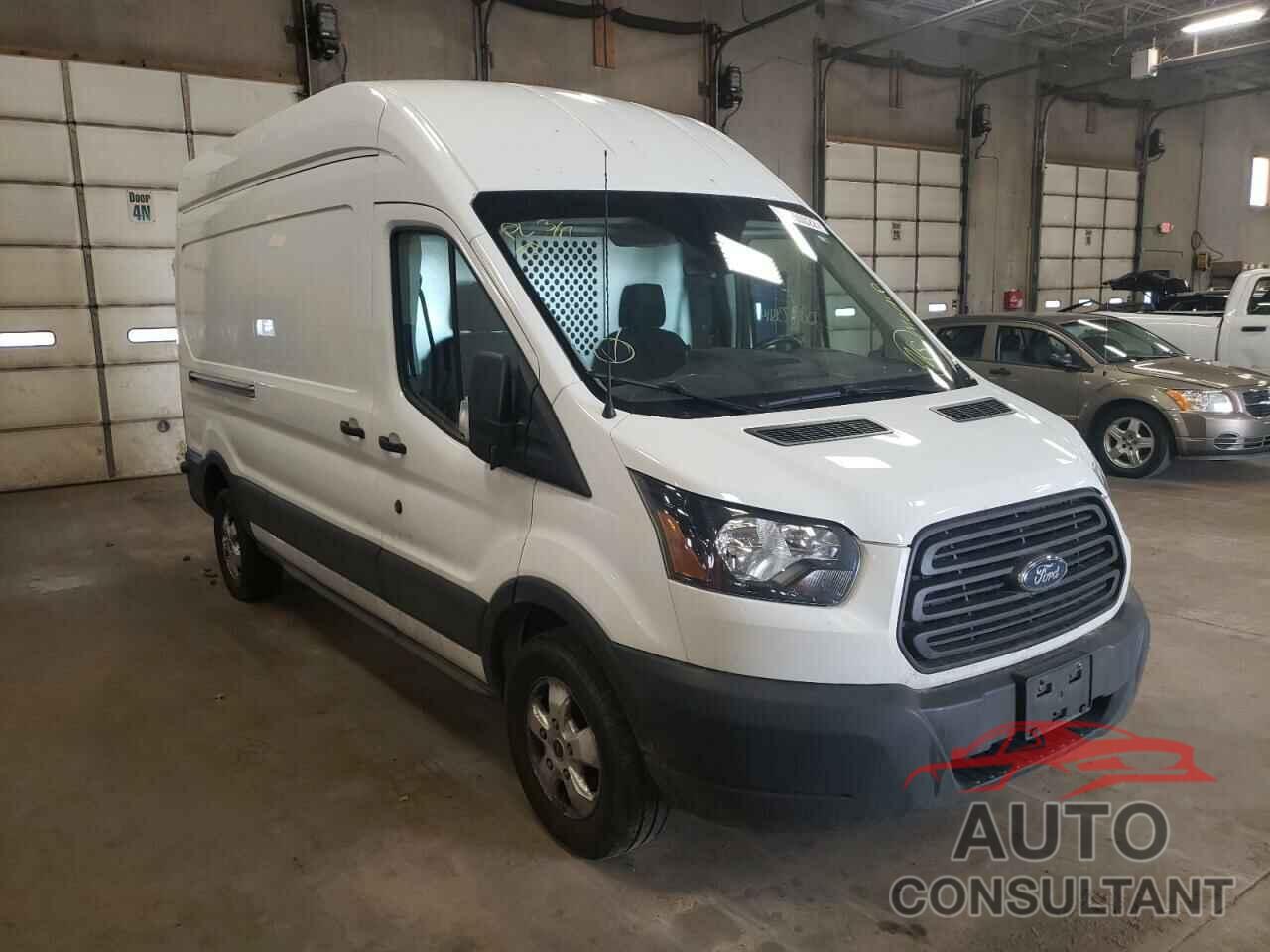 FORD TRANSIT CO 2018 - 1FTYR2XM3JKA26496