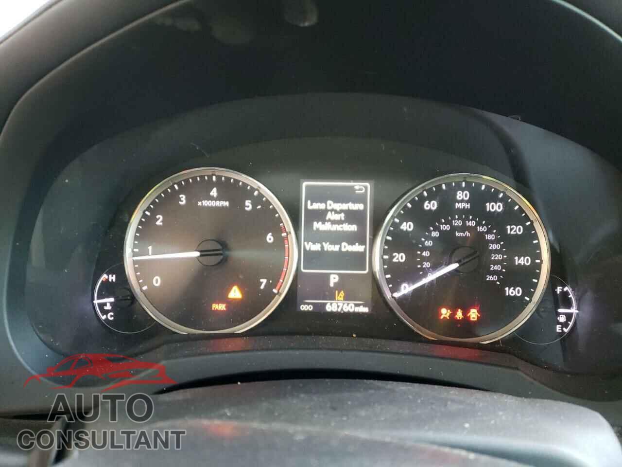 LEXUS IS 2017 - JTHBA1D23H5043901