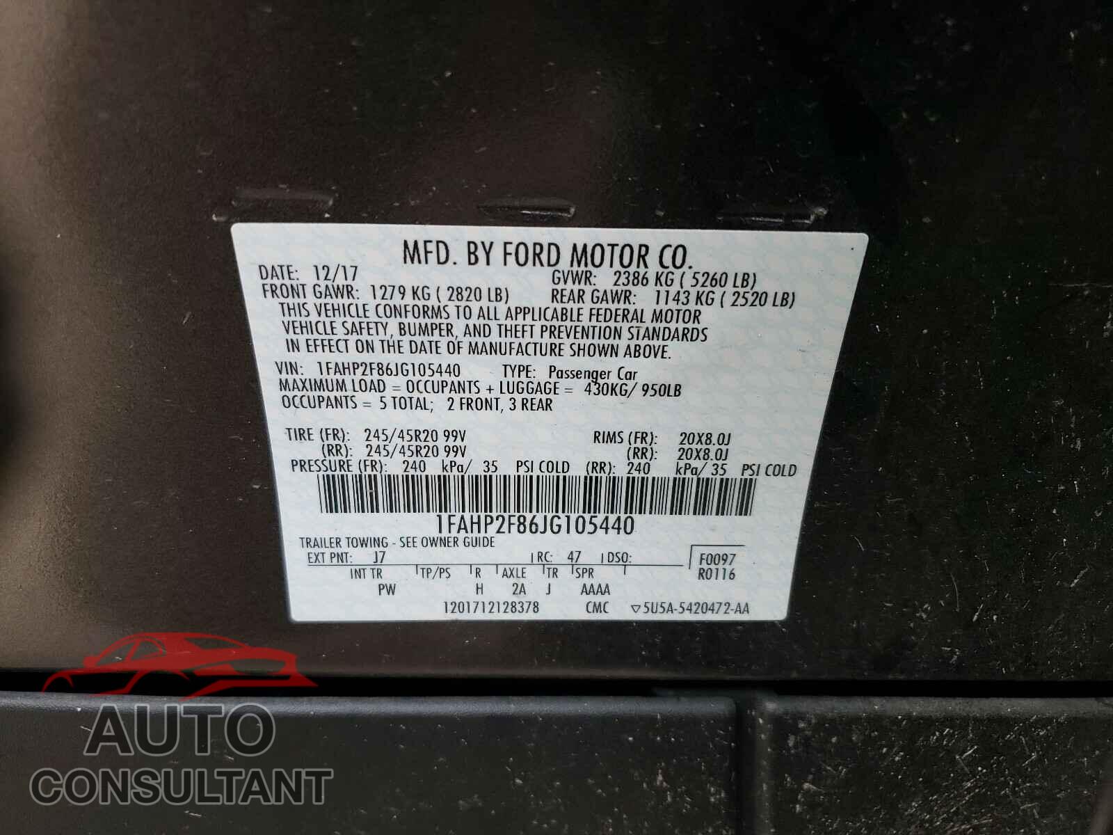 FORD TAURUS 2018 - 1FAHP2F86JG105440