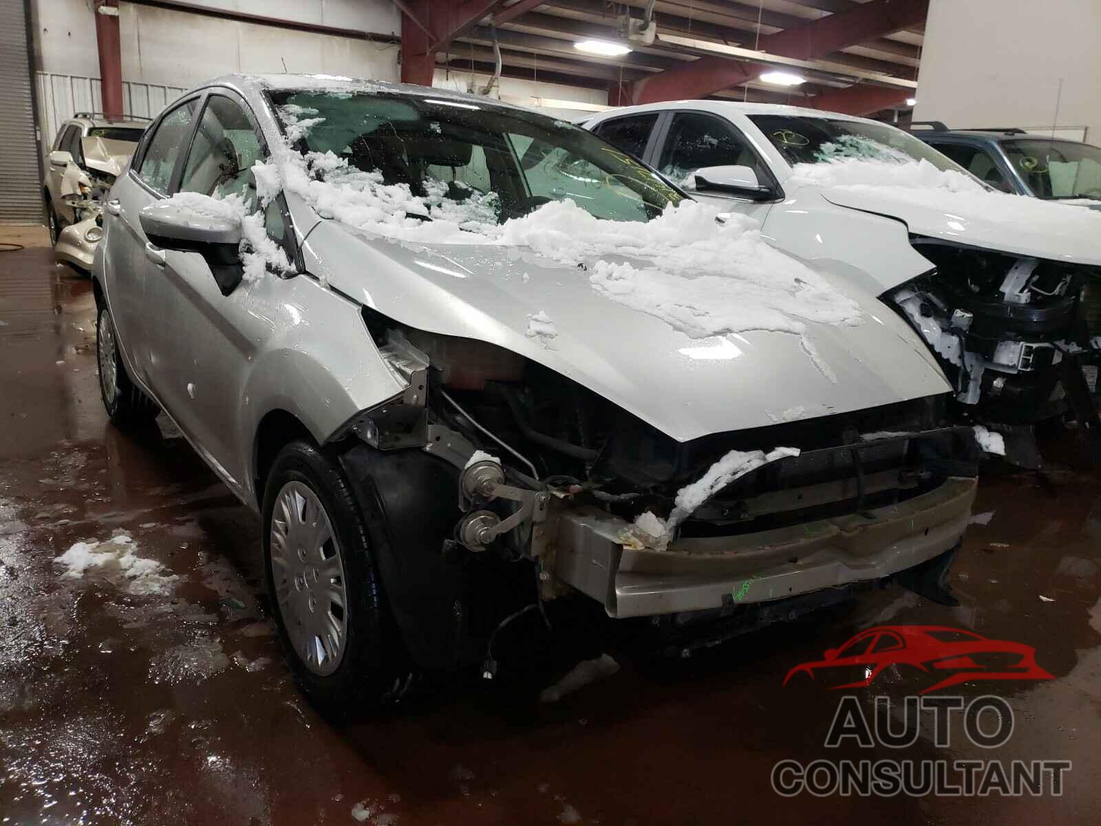 FORD FIESTA 2016 - 3FADP4TJ8GM127553