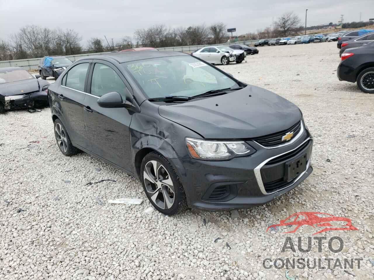 CHEVROLET SONIC 2017 - 1G1JF5SB6H4108571