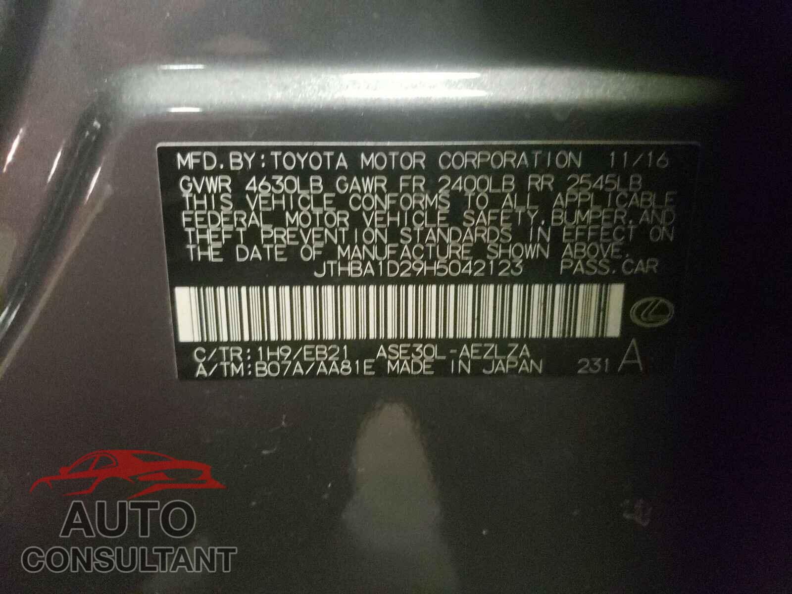 LEXUS IS 2017 - JTHBA1D29H5042123