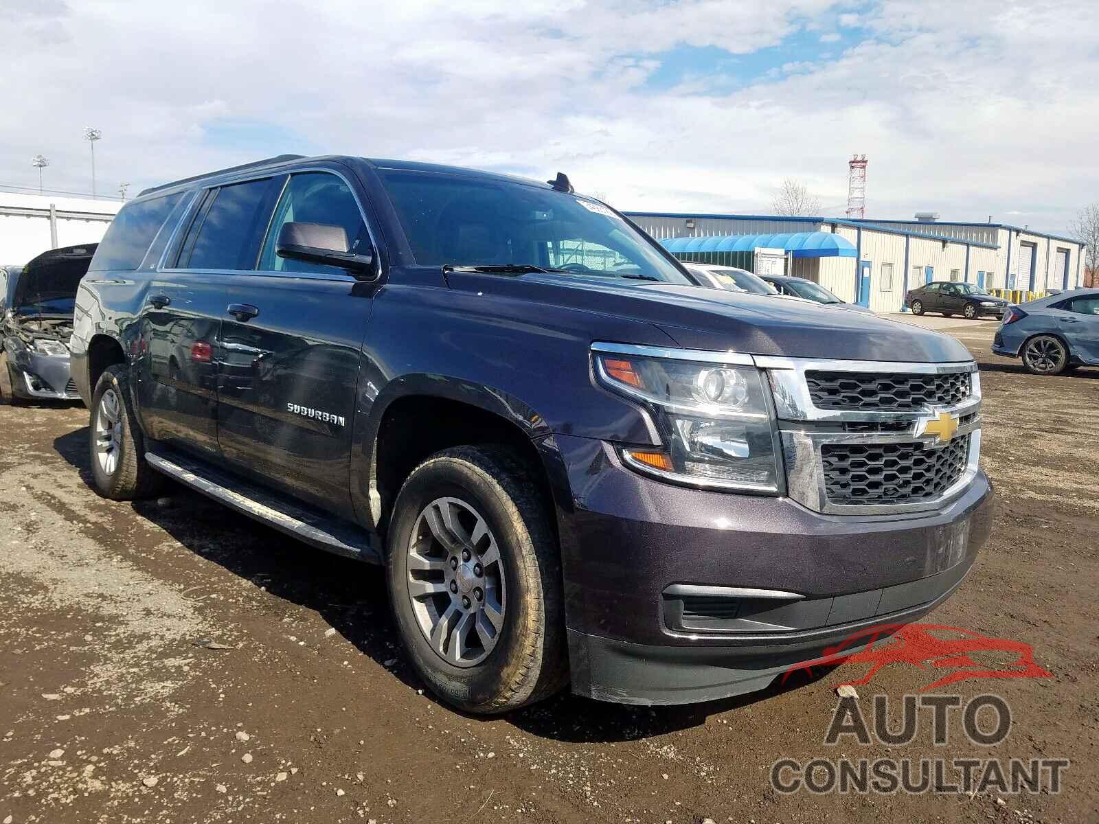 CHEVROLET SUBURBAN 2018 - 1GNSKHKC1JR249842