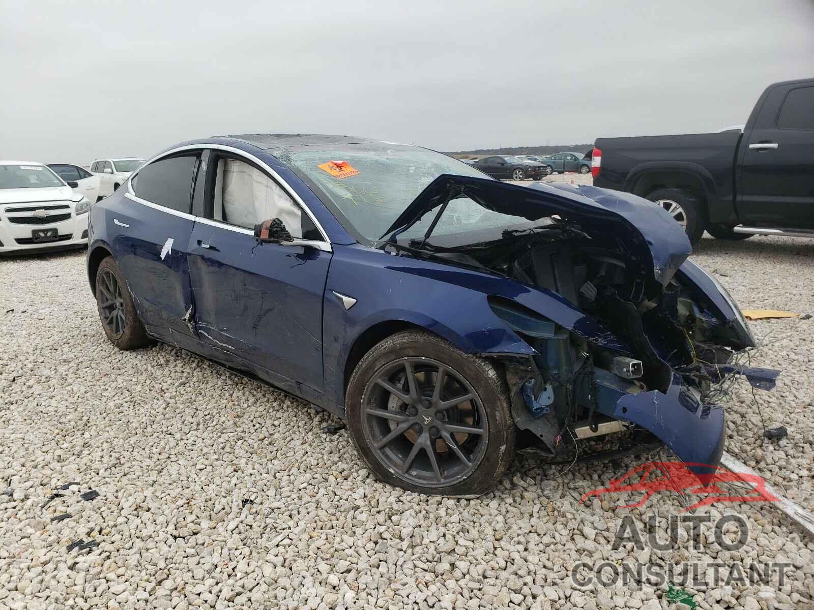 TESLA MODEL 3 2019 - 5YJ3E1EB3KF452883