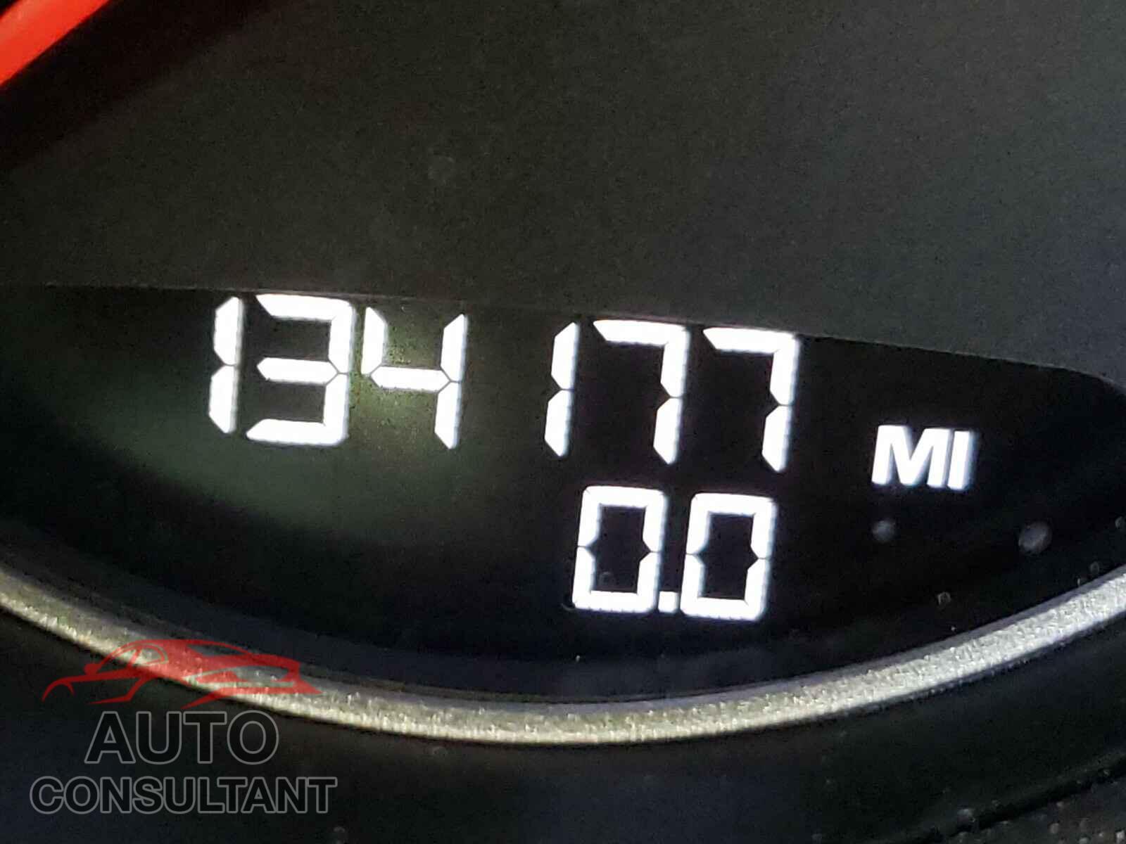 PORSCHE CAYENNE 2016 - WP1AA2A23GLA06346