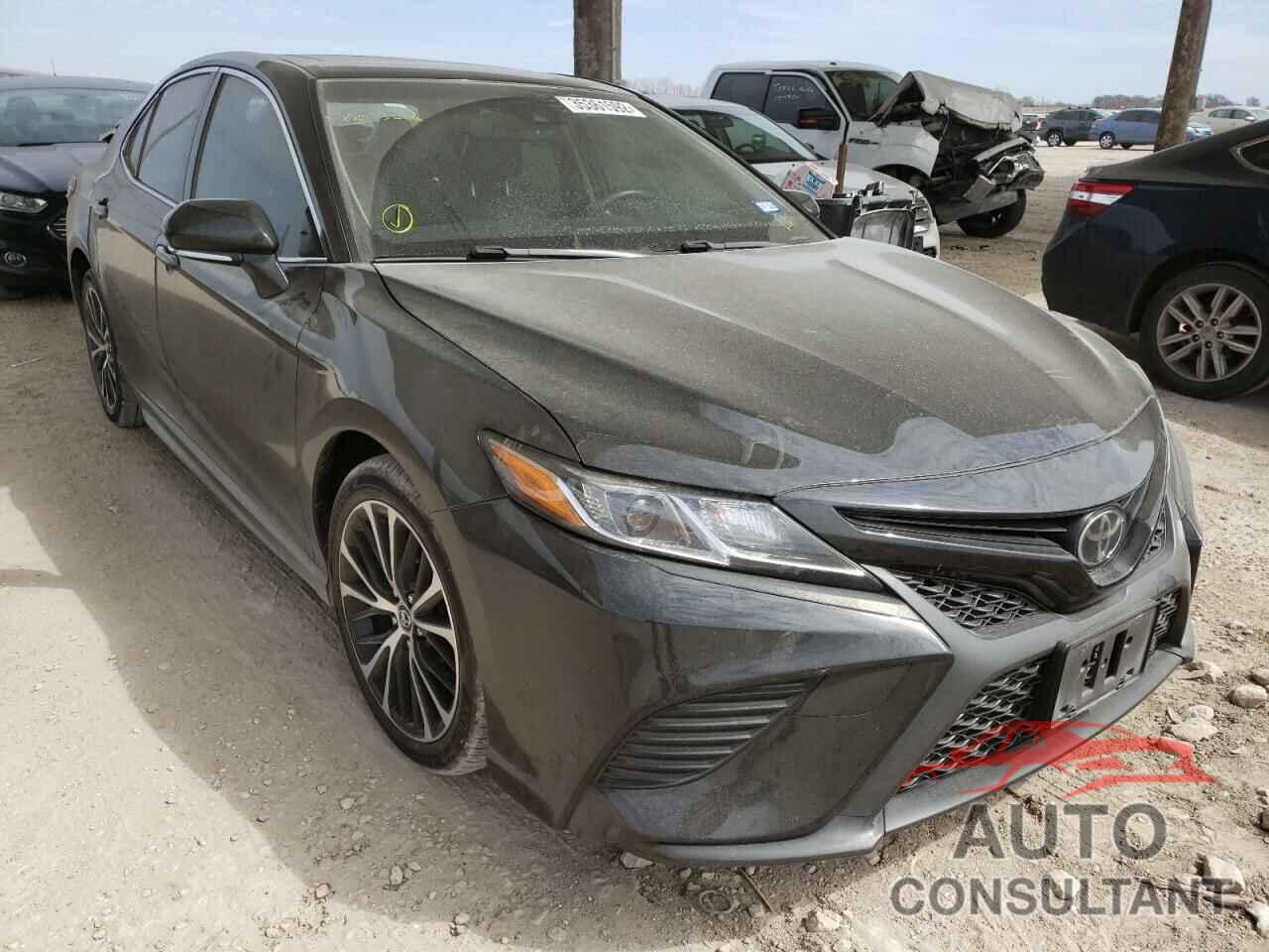 TOYOTA CAMRY 2018 - JTNB11HK9J3001368