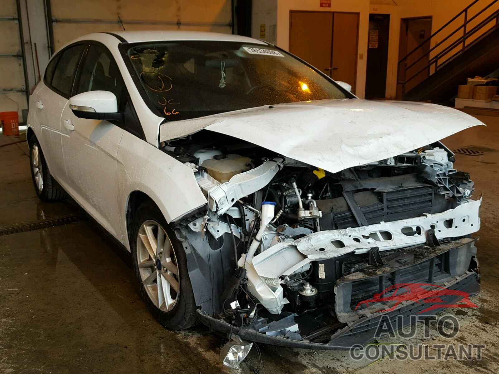 FORD FOCUS 2016 - 1FADP3K29GL338329