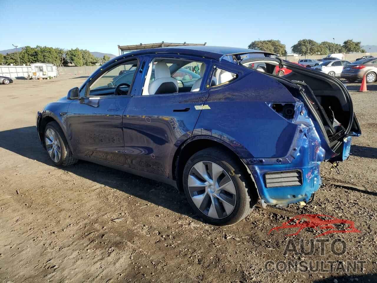 TESLA MODEL Y 2022 - 7SAYGDEE8NF444023