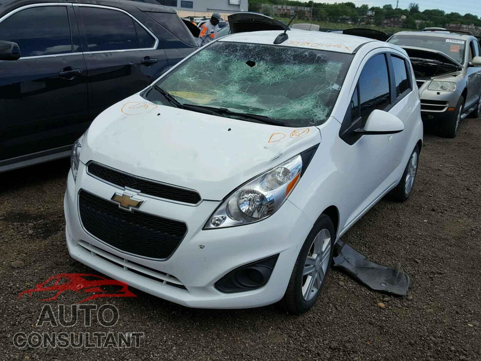 CHEVROLET SPARK 2015 - KL8CD6S92FC718360