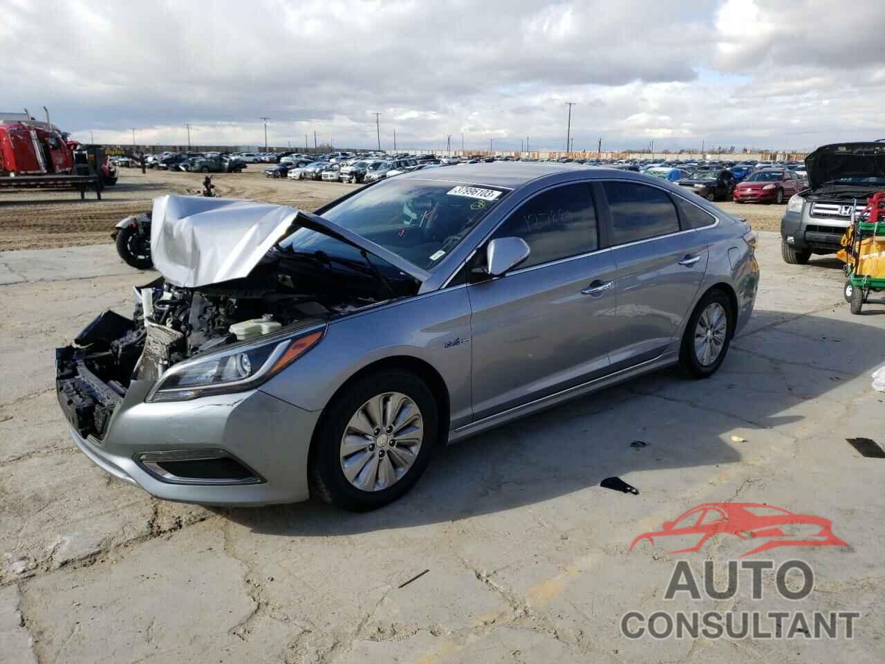 HYUNDAI SONATA 2016 - KMHE24L11GA033603