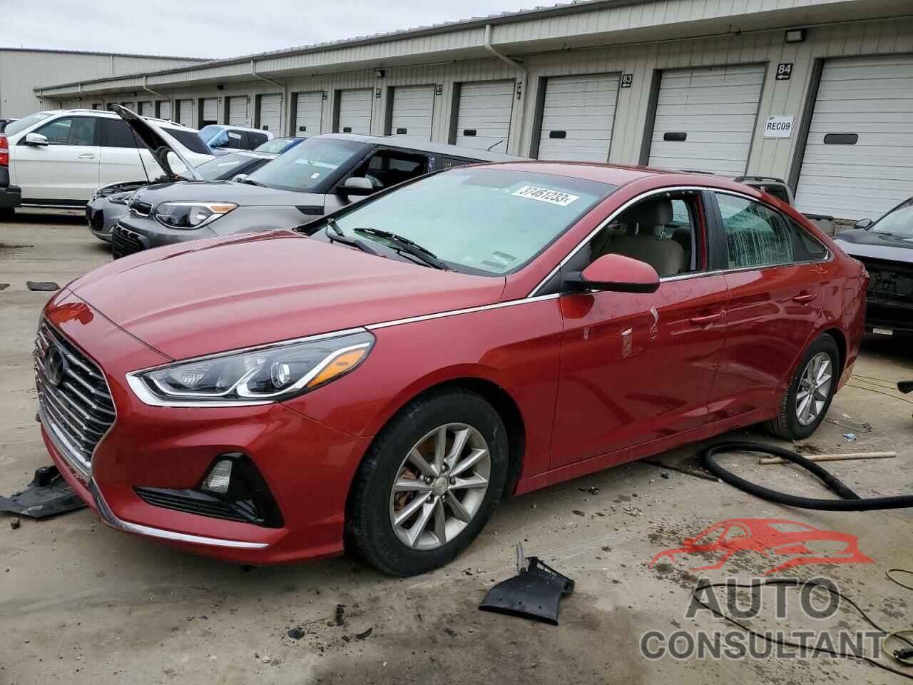 HYUNDAI SONATA 2018 - 5NPE24AF7JH723133