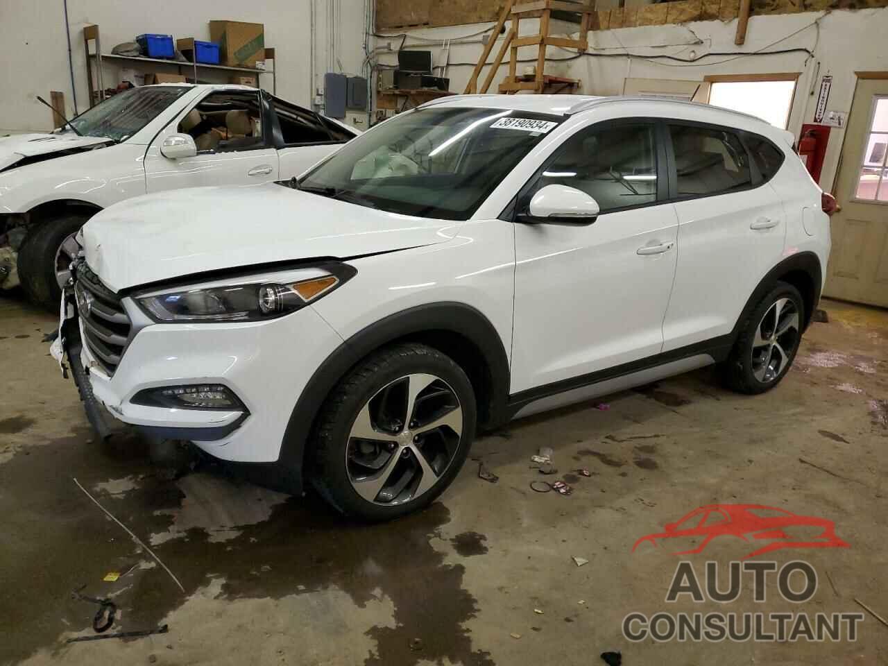 HYUNDAI TUCSON 2017 - KM8J3CA22HU400221