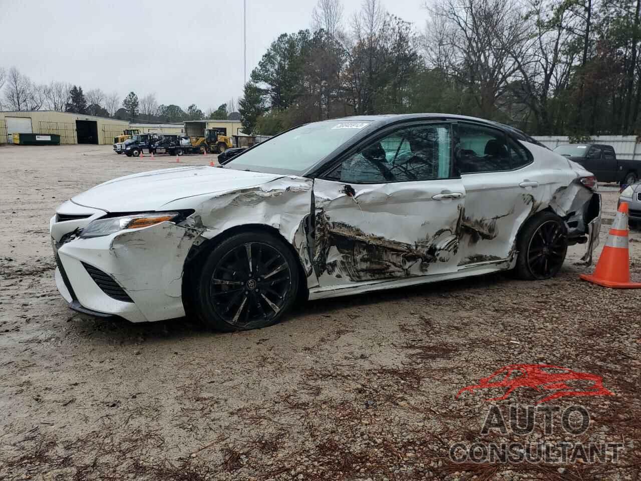 TOYOTA CAMRY 2019 - 4T1BZ1HK1KU031856