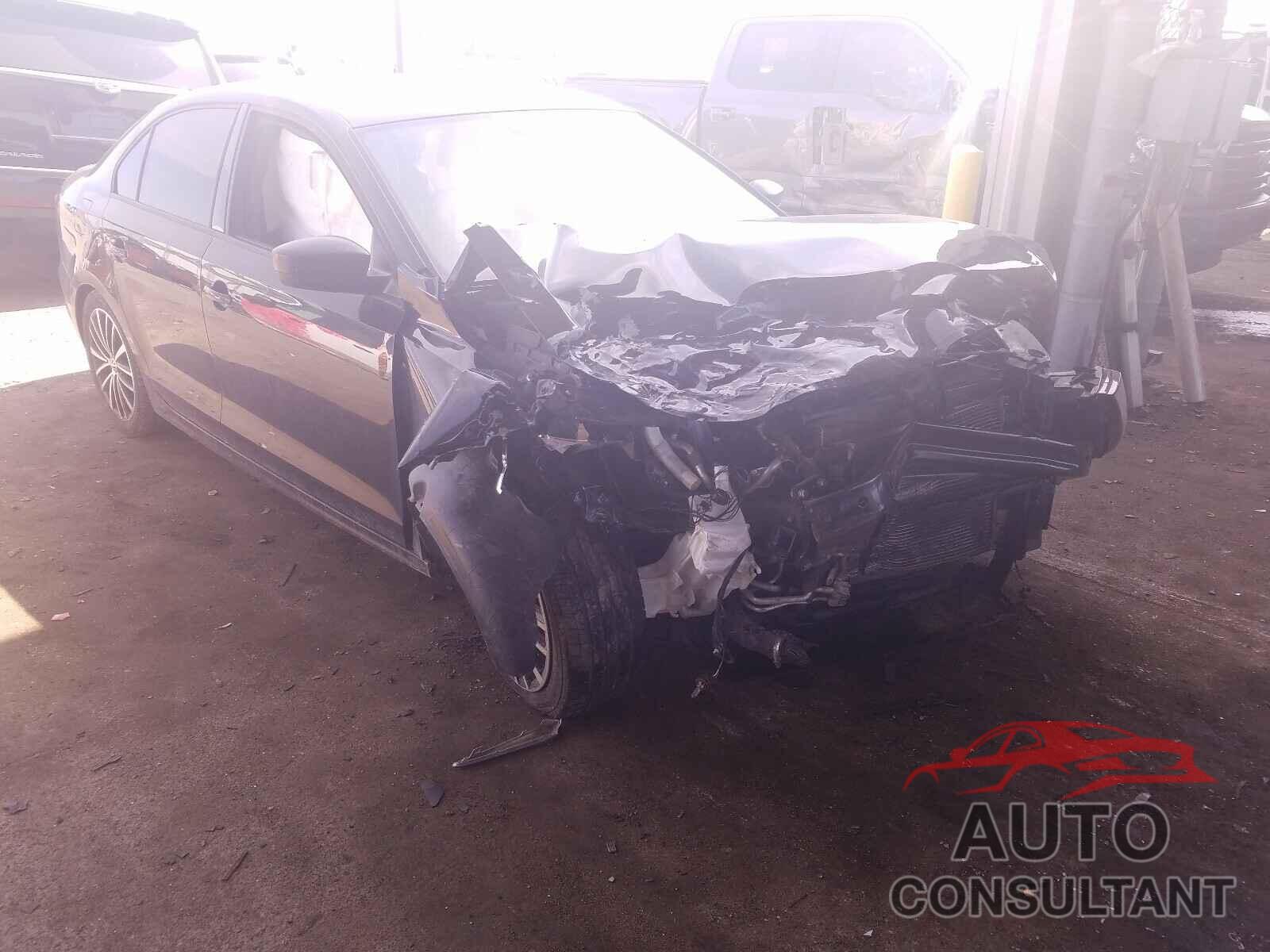 VOLKSWAGEN JETTA 2016 - 3VWD17AJ8GM303580