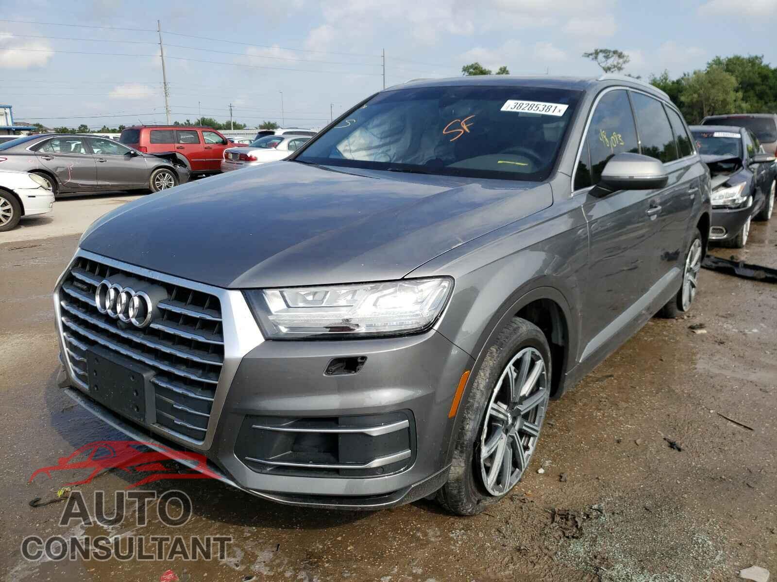 AUDI Q7 2017 - WA1LAAF78HD049658