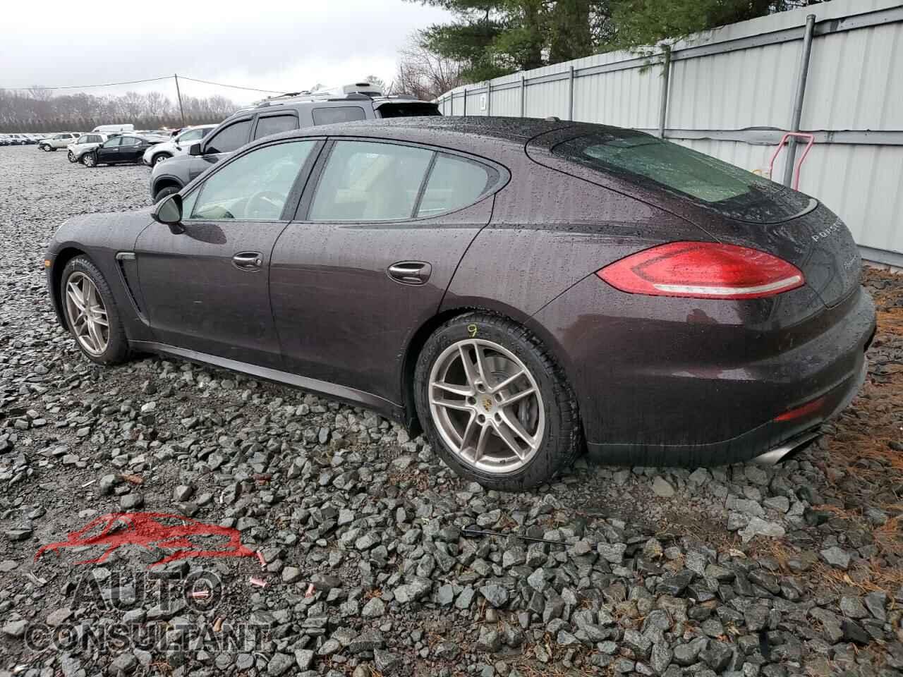 PORSCHE PANAMERA 2015 - WP0AA2A78FL000635