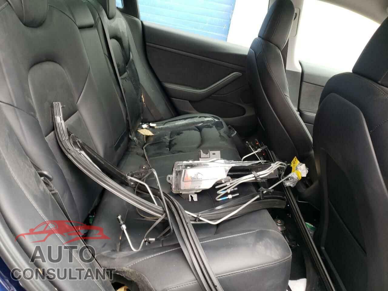 TESLA MODEL 3 2022 - 5YJ3E1EA6NF369430