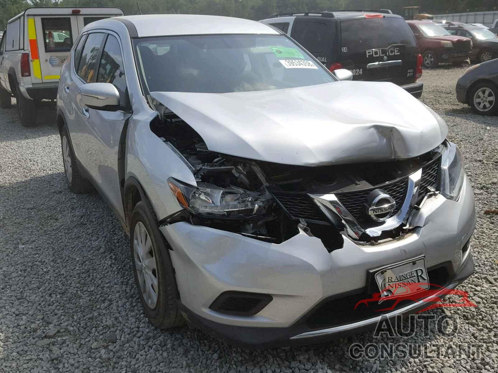 NISSAN ROGUE S 2015 - KNMAT2MT0FP501921