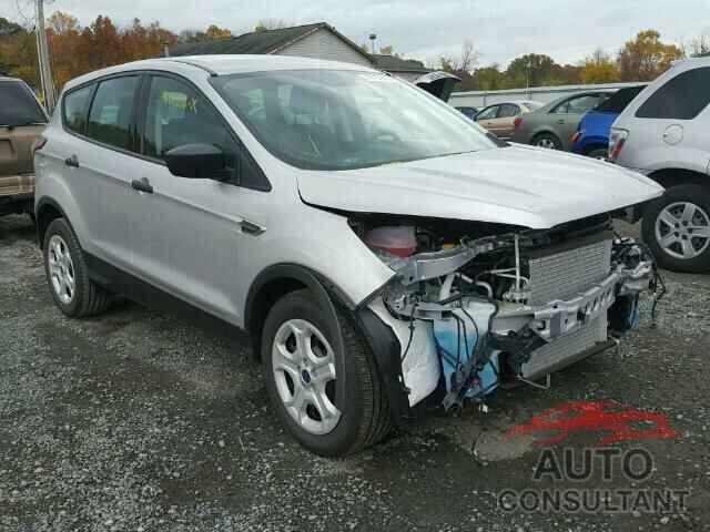 FORD ESCAPE 2017 - 1FMCU0F71HUA26855
