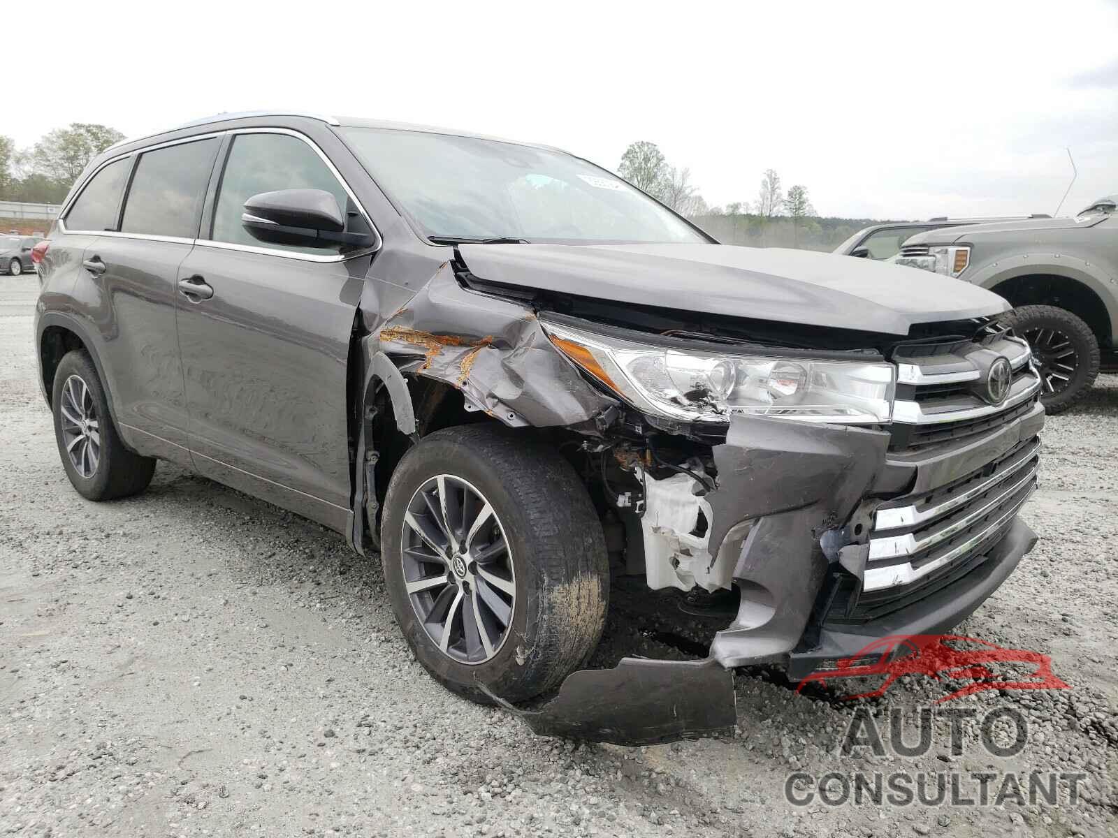 TOYOTA HIGHLANDER 2018 - 5TDKZRFHXJS527137