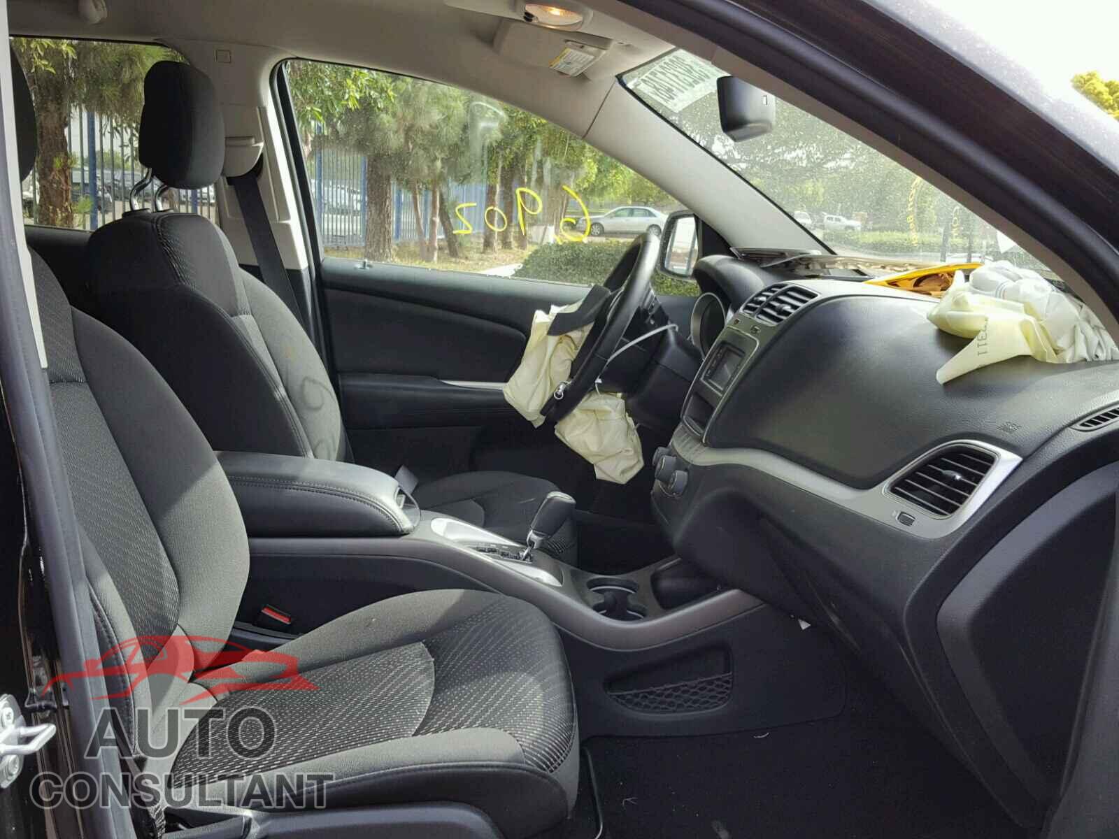 DODGE JOURNEY 2017 - 3C4PDCAB7HT569043