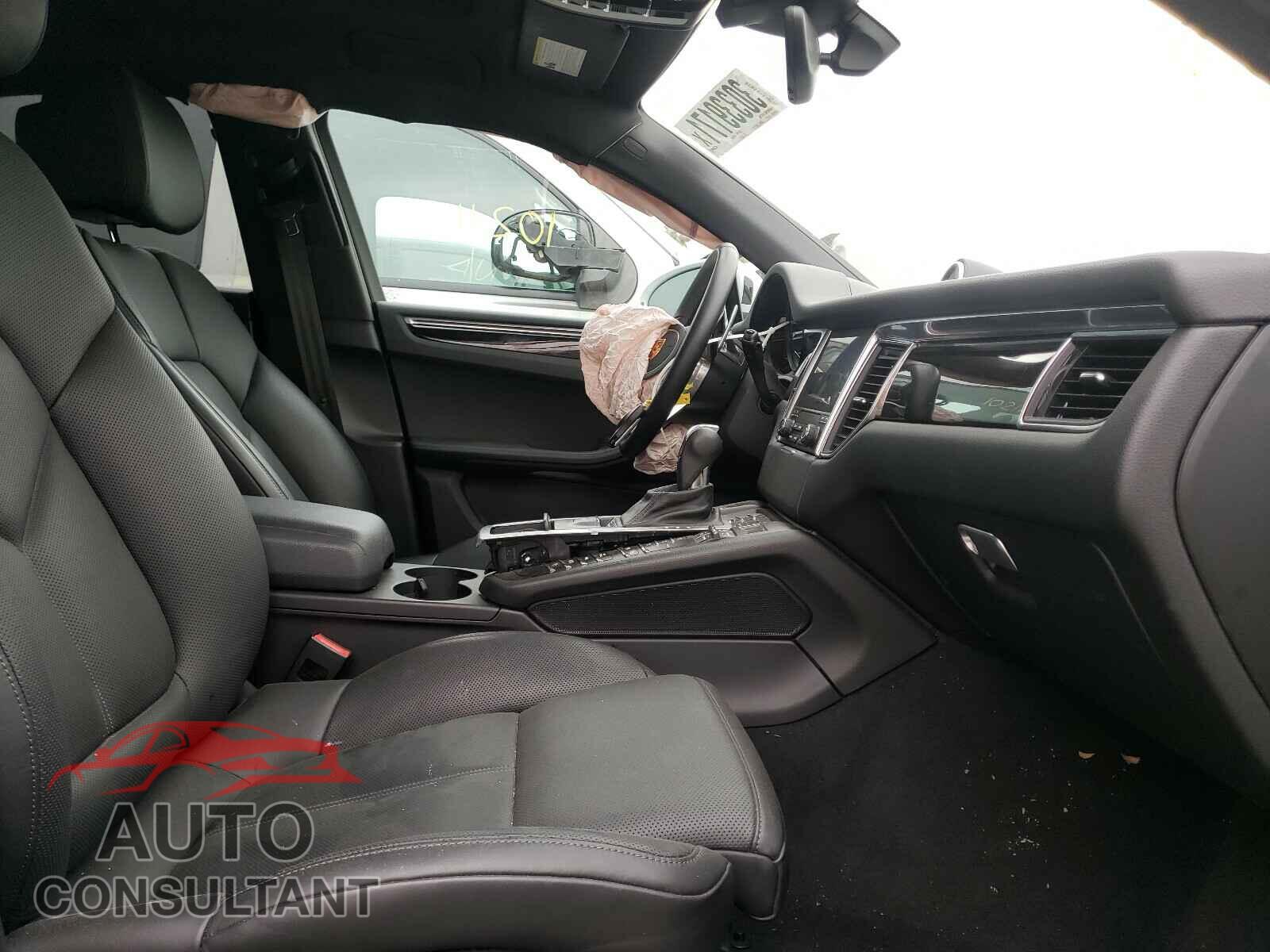 PORSCHE MACAN 2018 - WP1AA2A53JLB21272