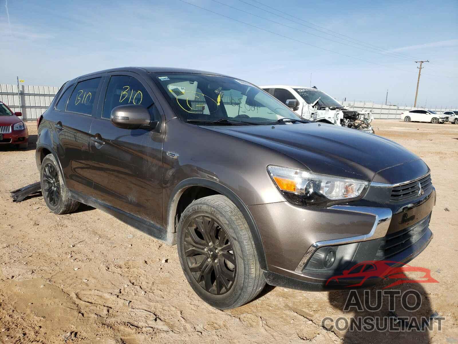 MITSUBISHI OUTLANDER 2017 - 5TFRM5F18GX100812
