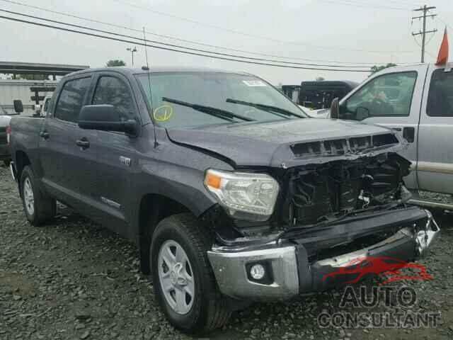 TOYOTA TUNDRA 2017 - 5TFDW5F10HX583413