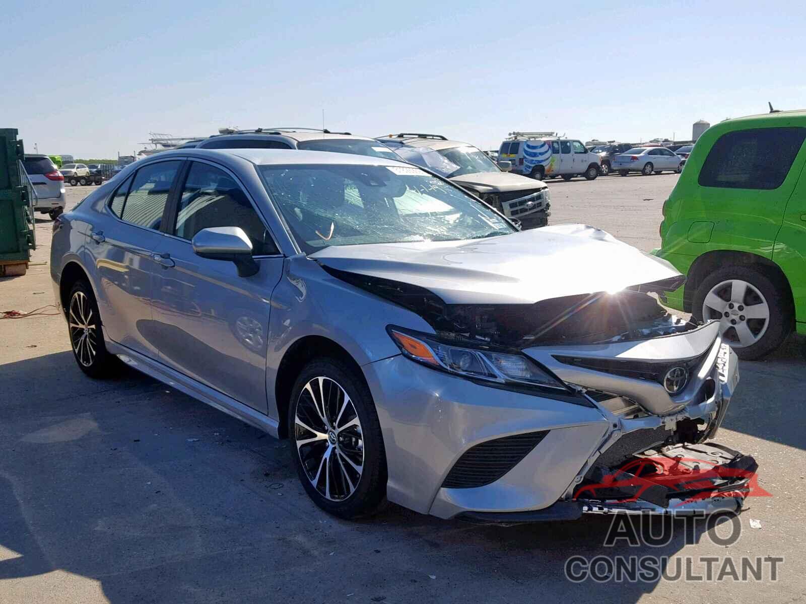 TOYOTA CAMRY 2019 - 4T1B11HK2KU204310