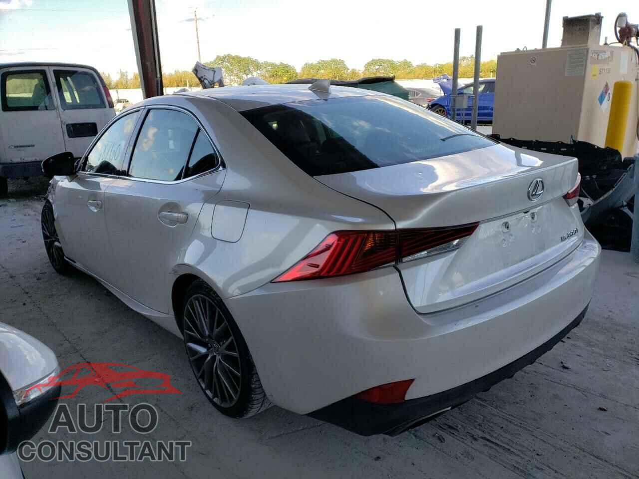 LEXUS IS 2017 - JTHBA1D23H5043901