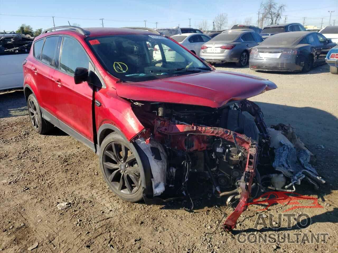 FORD ESCAPE 2018 - 1FMCU0GD0JUB27749