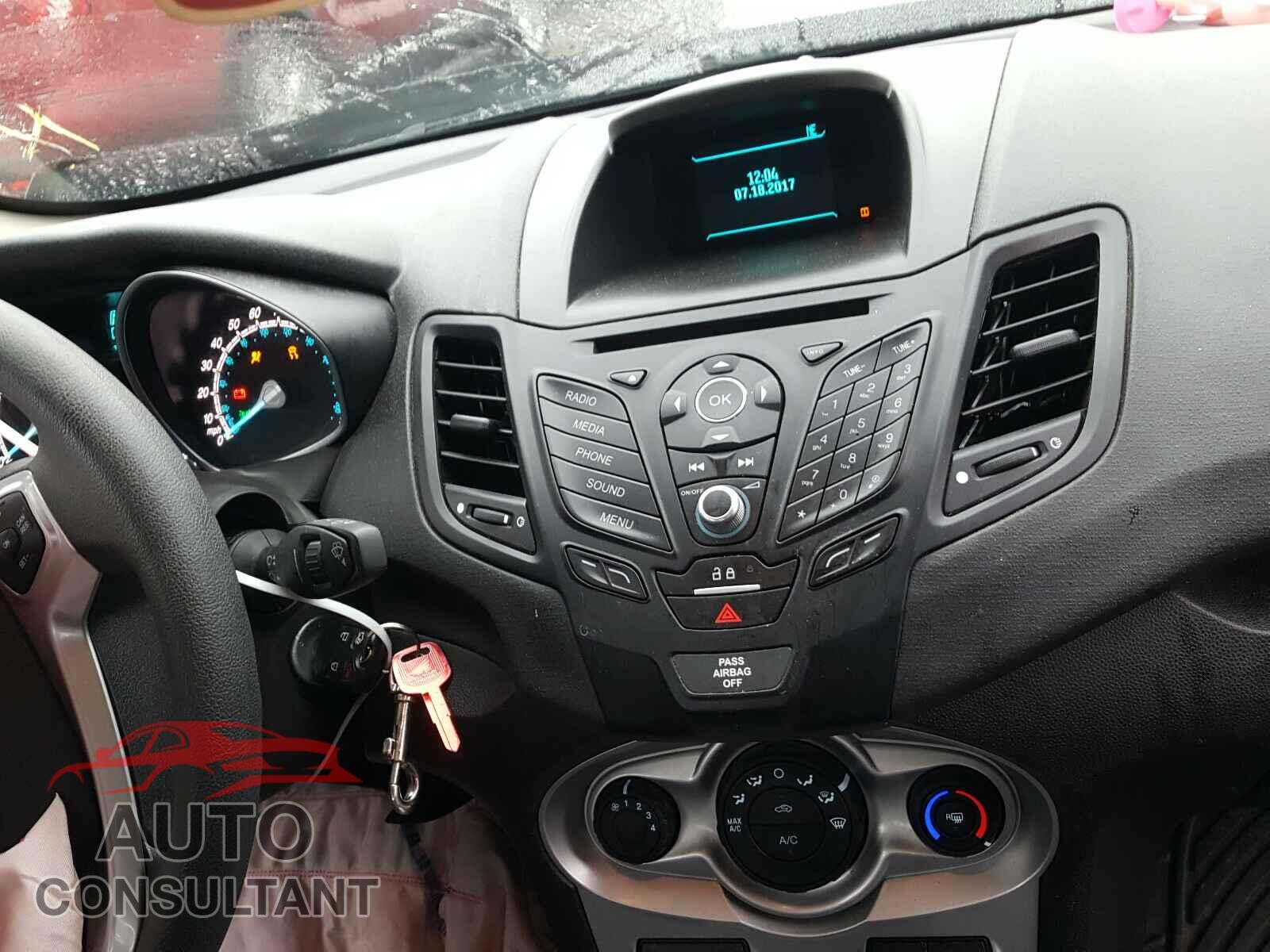 FORD FIESTA 2017 - 3FADP4EJ3HM152665