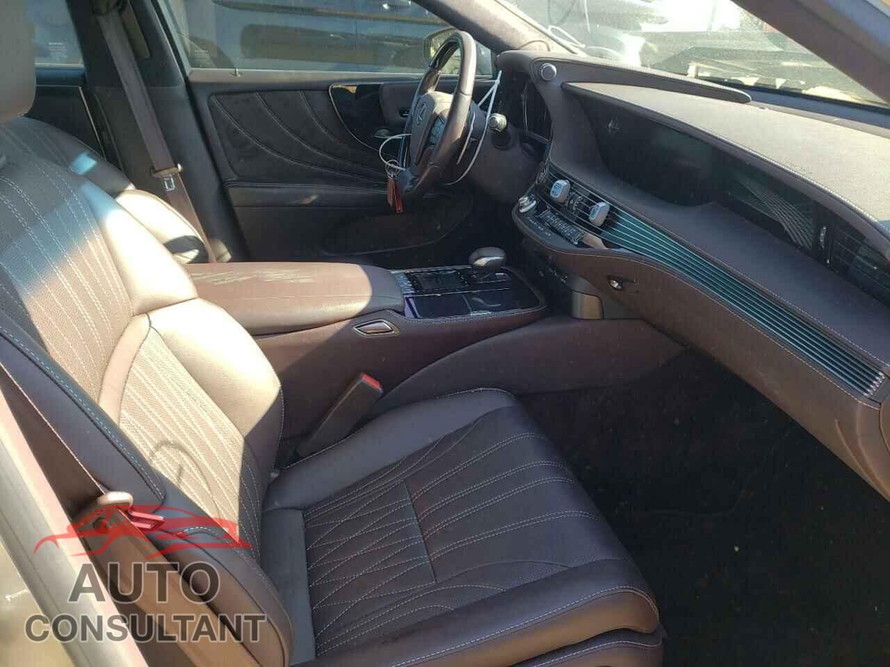 LEXUS LS500 2019 - JTHB51FF7K5007317