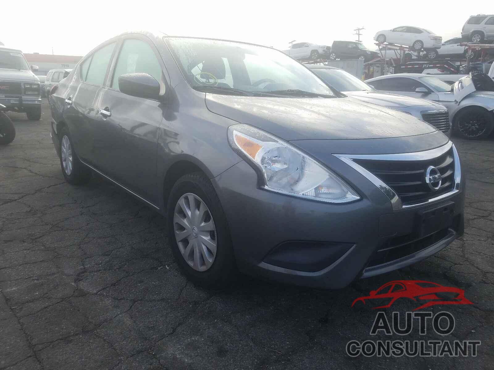 NISSAN VERSA 2017 - 3N1CN7AP7HL839471