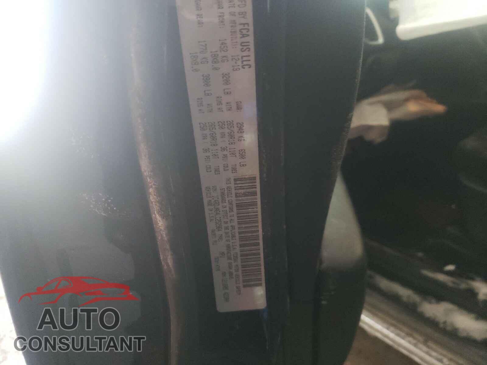 DODGE DURANGO 2020 - 1C4RDJAG4LC252964