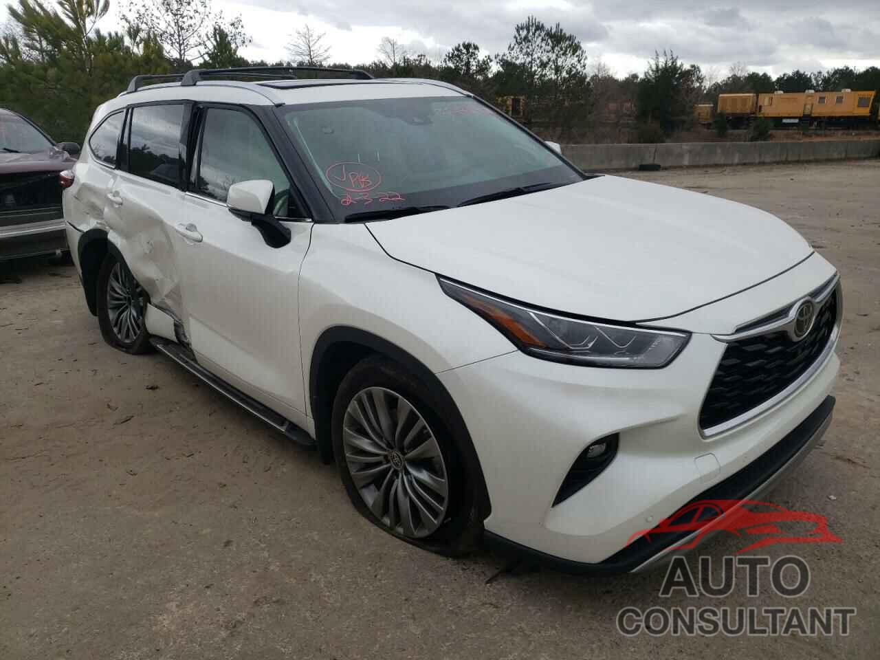 TOYOTA HIGHLANDER 2021 - 5TDFZRAH8MS074021
