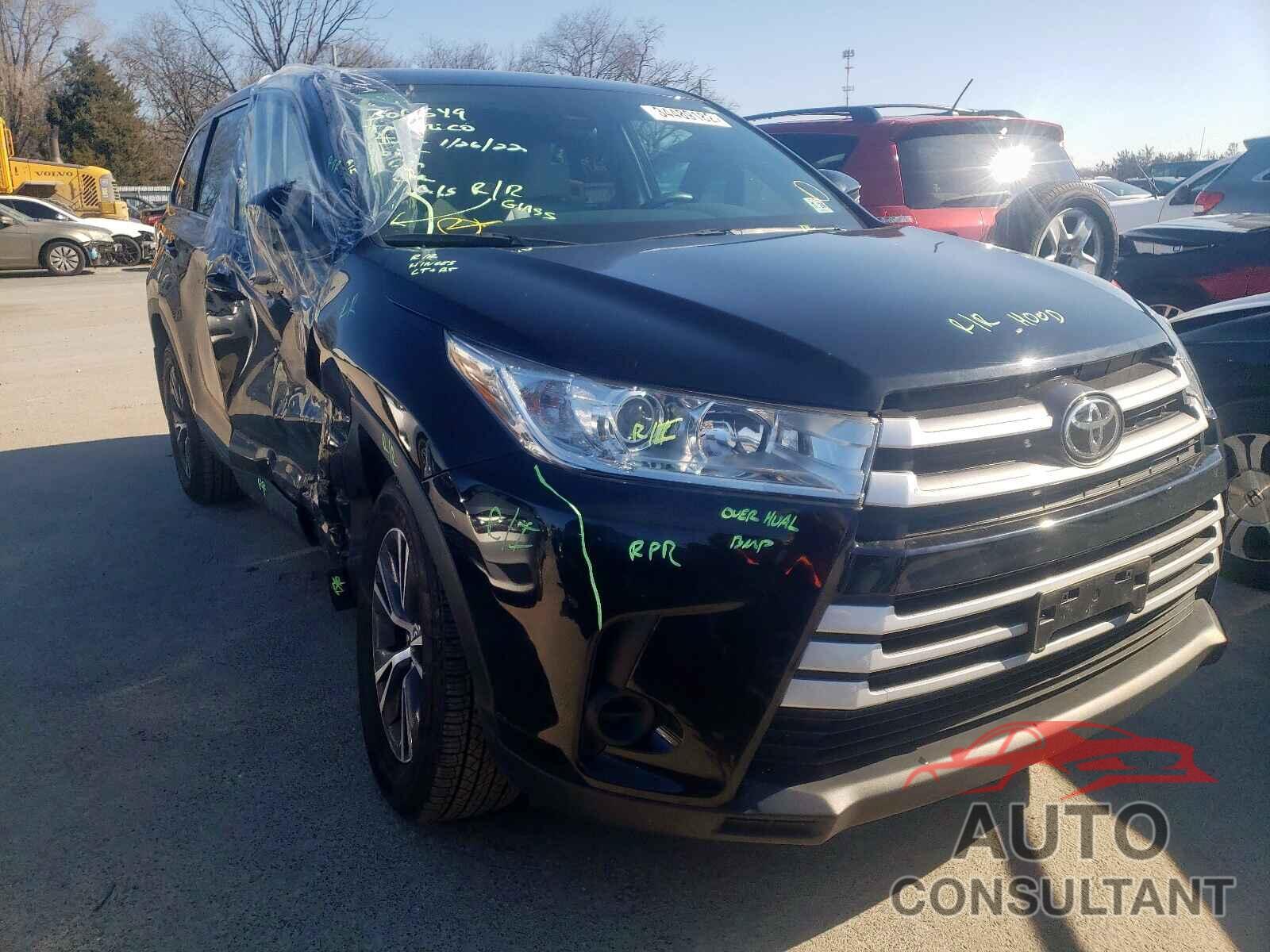 TOYOTA HIGHLANDER 2019 - 5TDBZRFH3KS710462
