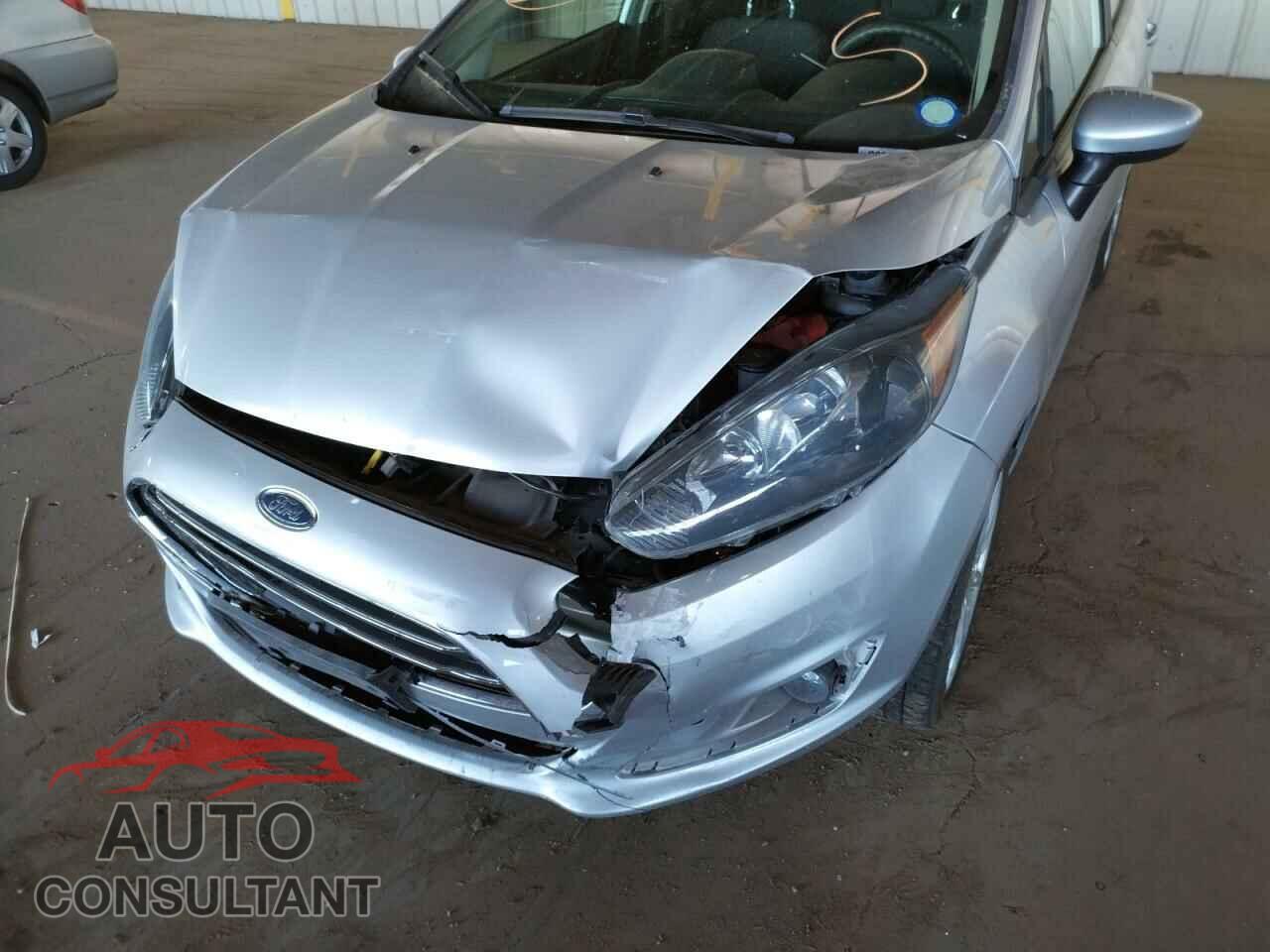 FORD FIESTA 2019 - 3FADP4EJ9KM143783