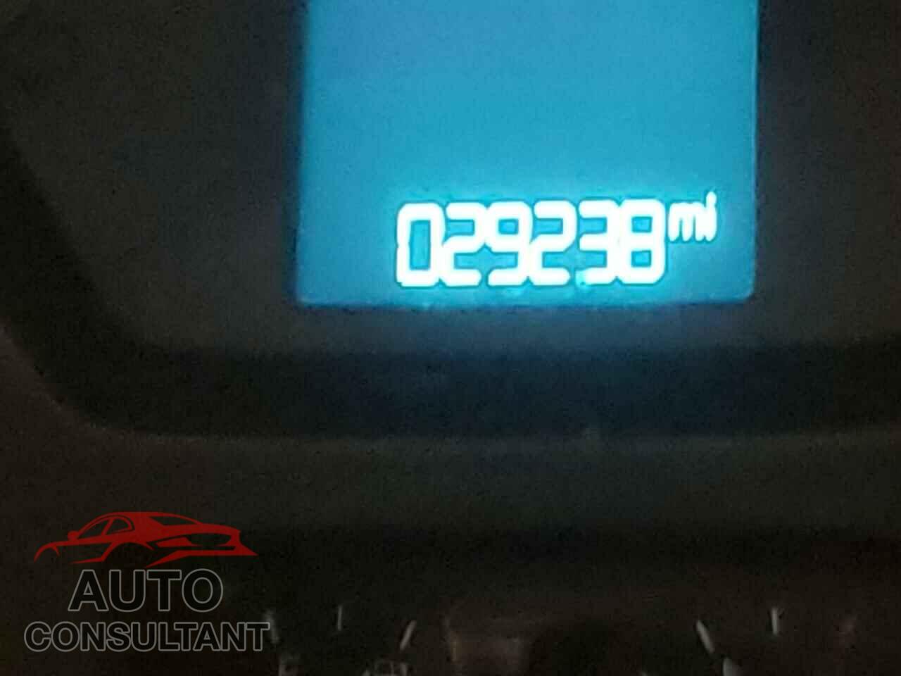 FORD TRANSIT CO 2018 - 1FTYR2CM6JKB43303