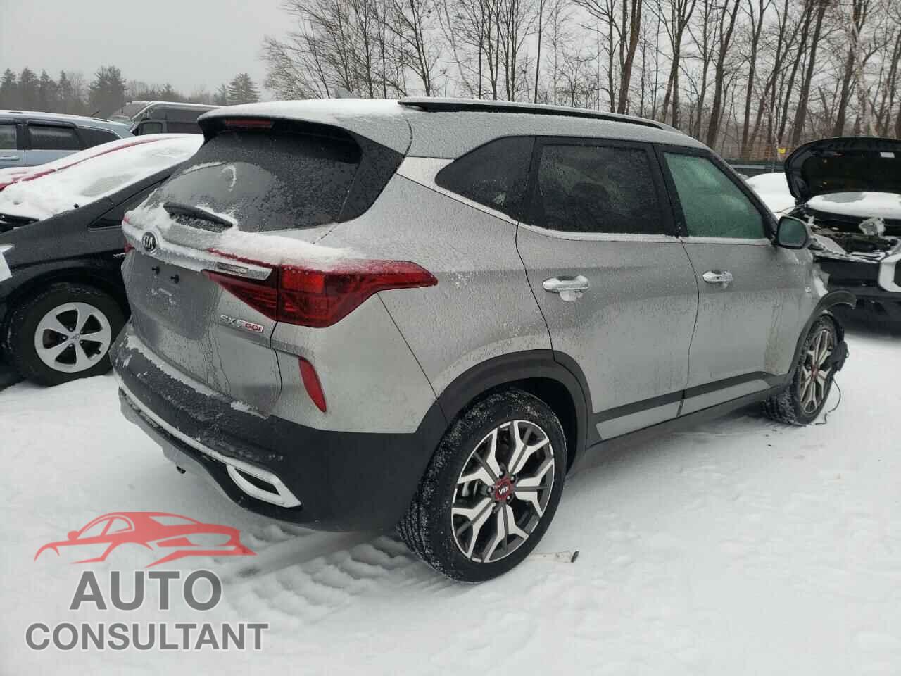 KIA SELTOS 2021 - KNDETCA24M7189943