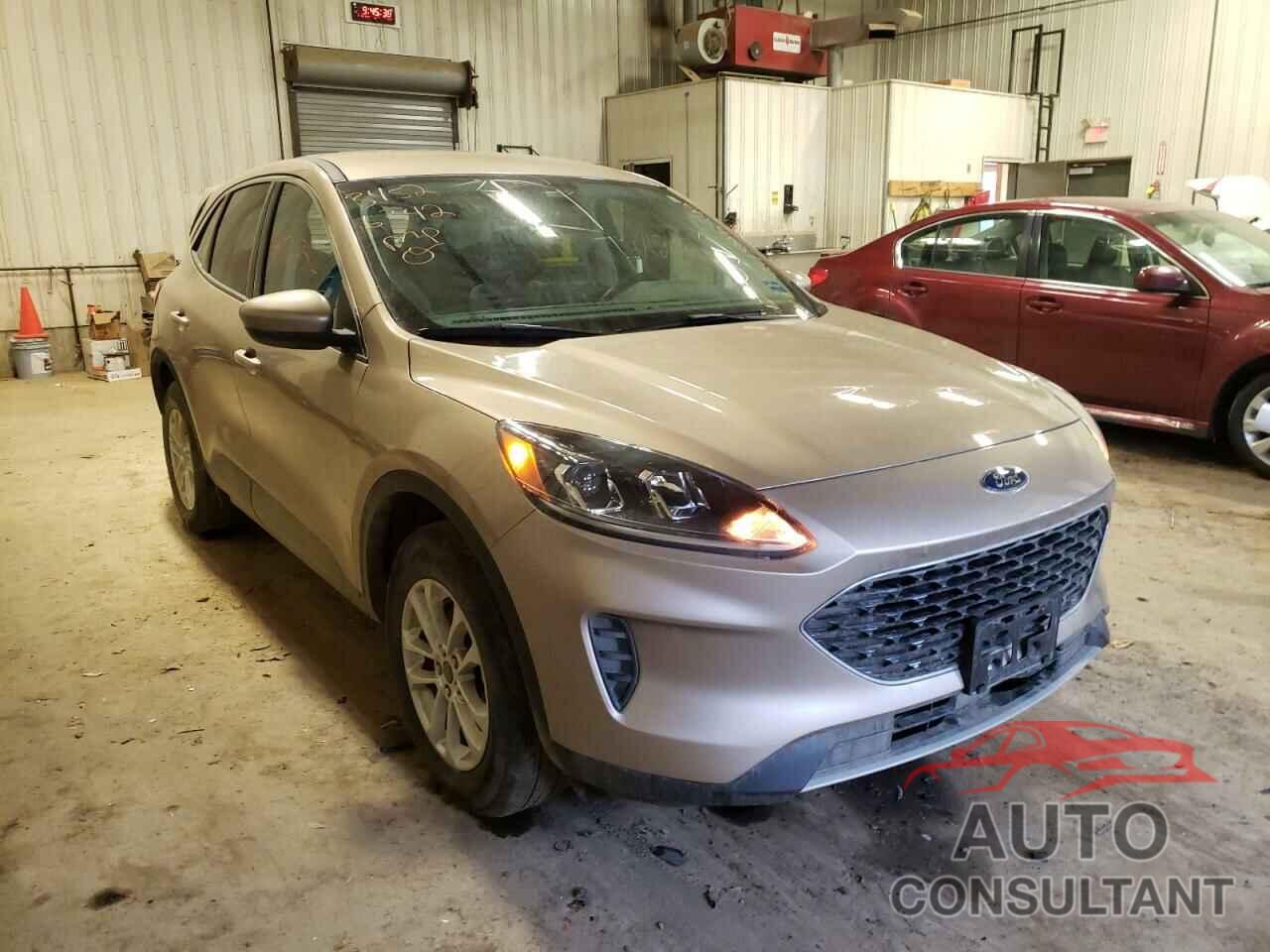 FORD ESCAPE 2021 - 1FMCU9G65MUA47857
