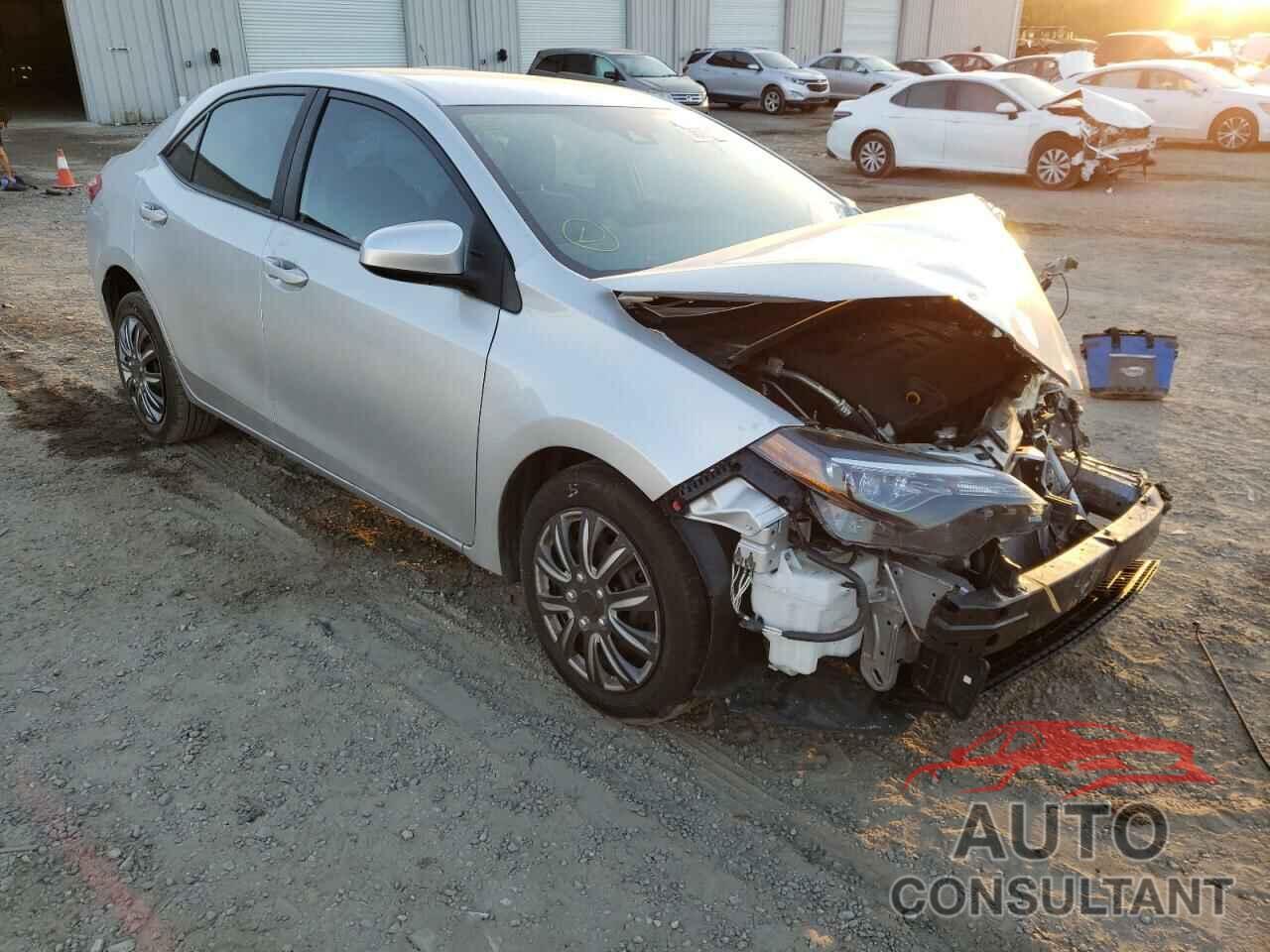 TOYOTA COROLLA 2018 - 2T1BURHE2JC000641