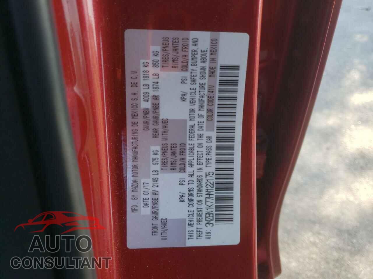 MAZDA 3 2017 - 3MZBN1K77HM122175