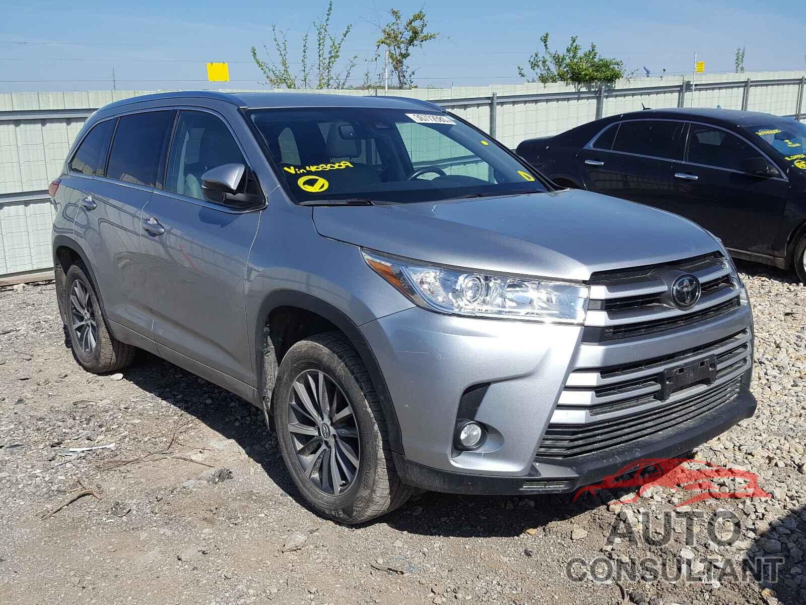 TOYOTA HIGHLANDER 2017 - 5TDJZRFH9HS403009