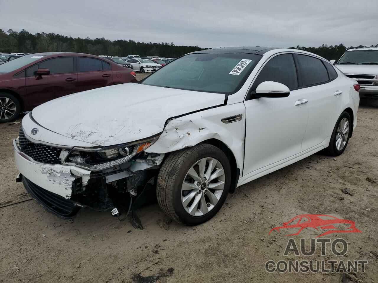 KIA OPTIMA 2018 - 5XXGU4L38JG215559